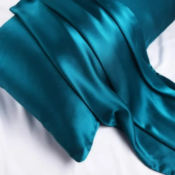 Luxury 22 Momme Silk Pillowcase Hidden Zipper